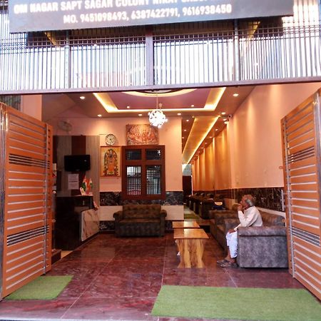 Ayodhya Kaka Guest House מראה חיצוני תמונה