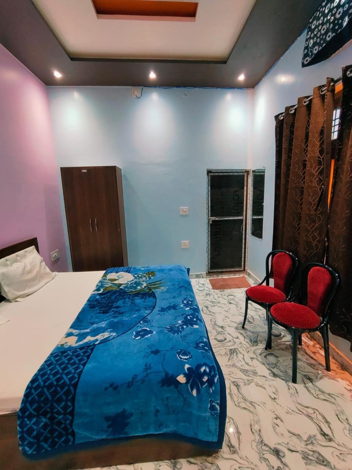 Ayodhya Kaka Guest House מראה חיצוני תמונה