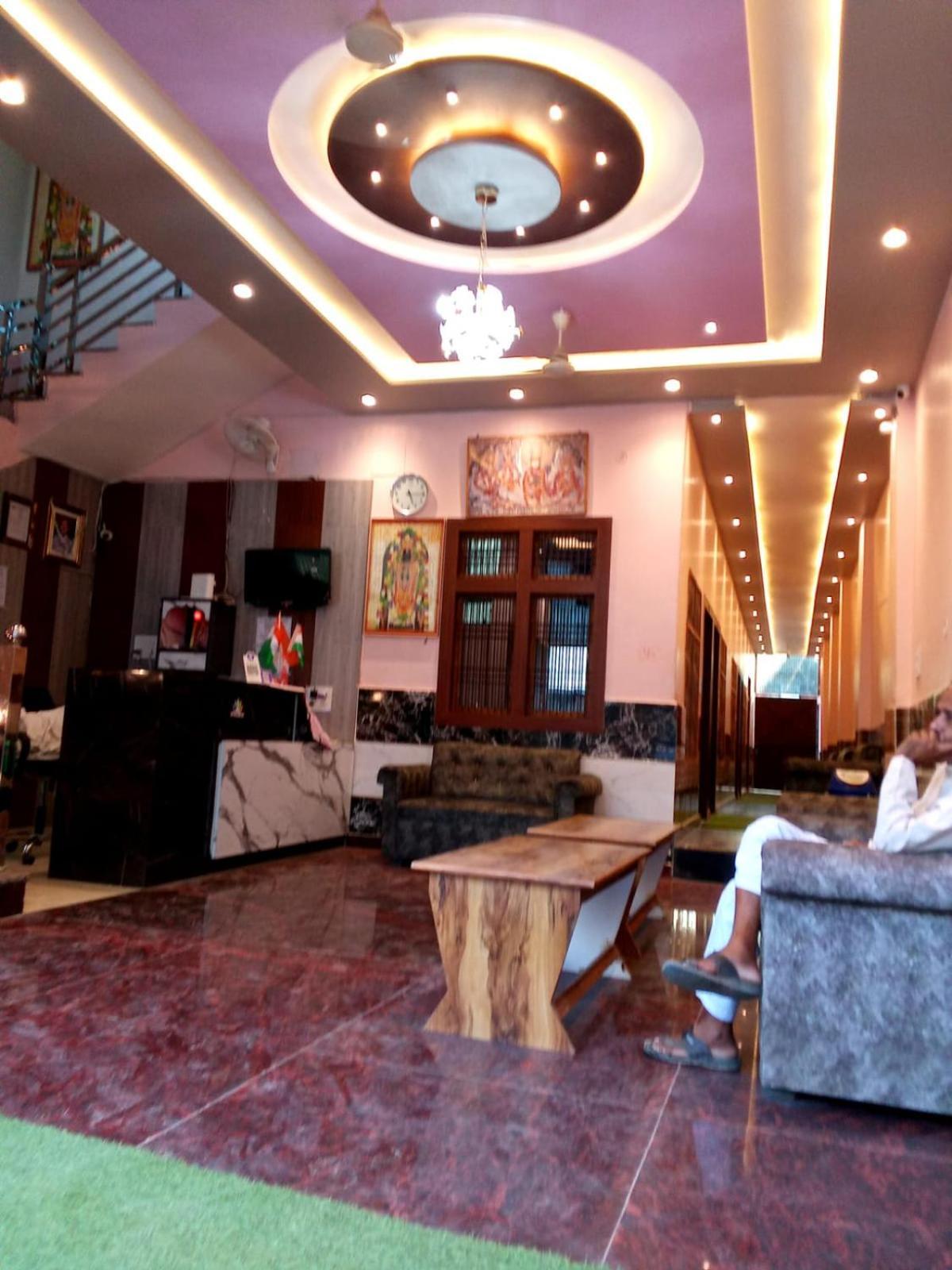 Ayodhya Kaka Guest House מראה חיצוני תמונה